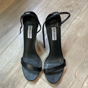Steve Madden Black Stiletto